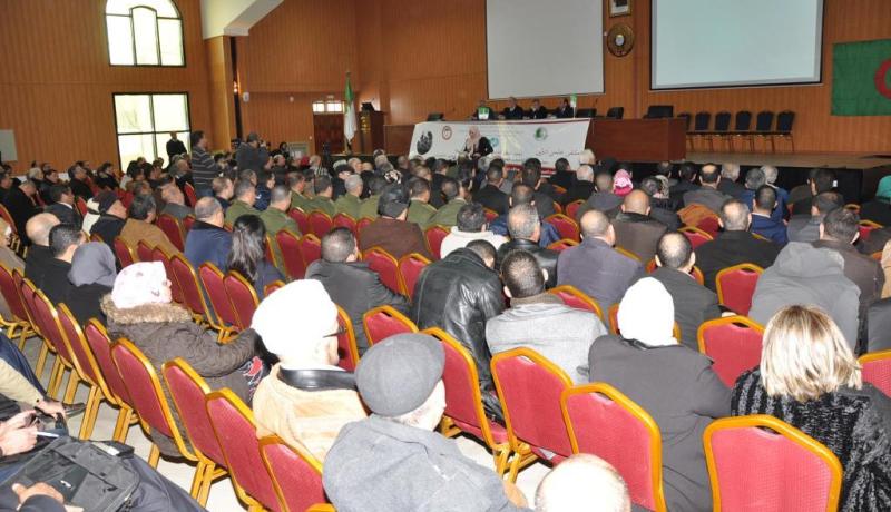 ملتقيات تكوينية متخصصة لفائدة المحضرين القضائيين بالغرفة الجهوية للشرق