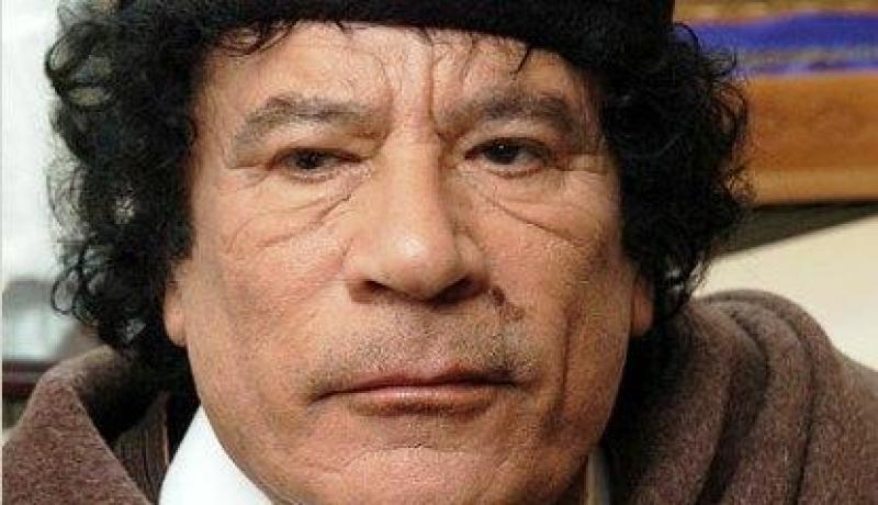 القذافي قدم ضمانات للجزائر بعدم تقديم فديات للتنظيم الإرهابي