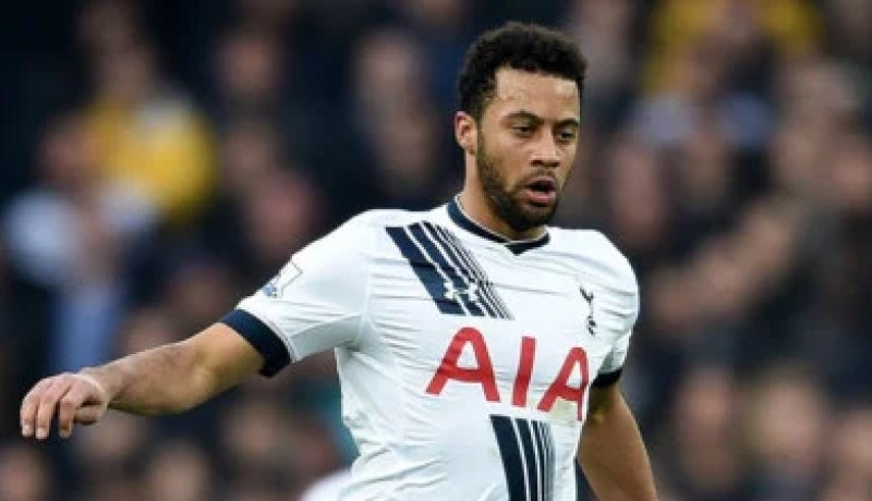 إيقاف لاعب توتنهام موسى ديمبيلي 6 مباريات