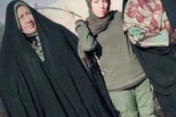 بالصور الصحافية سميرة مواقي تغادر المستشفى وتعود إلى ميدان الحرب