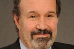 مستشار سابق بوزارة الخارجية الأمريكية يشيد بتجربة الجزائرية في مجال مكافحة الإرهاب