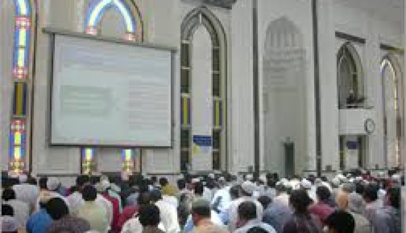 رسائل خاصة في خطبة الجمعة حول منتهكي الصيام ودعاة الإنفصال