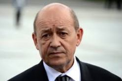 وزير الدفاع الفرنسي يشرع في زيارة عمل للجزائر