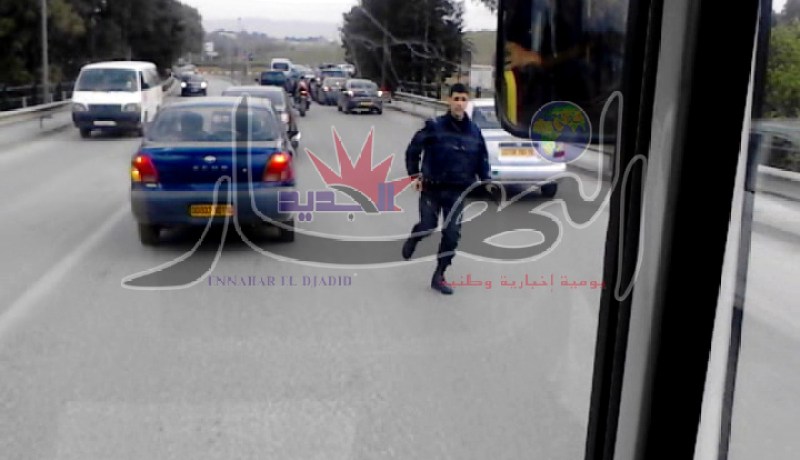 توقيف شخص حاول قتل شرطي عمدا على الطريقة البوليوودية في أولاد فايت