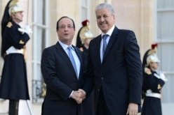 فرنسوا هولاند يستقبل عبد المالك سلال بباريس