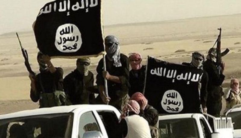 المرصد السوري: داعش يقتحم مطار دير الزور العسكري ومعارك عنيفة داخله