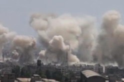 مقتل 16 شخصا بينهم 13 طفلا في غارة جوية للنظام السوري