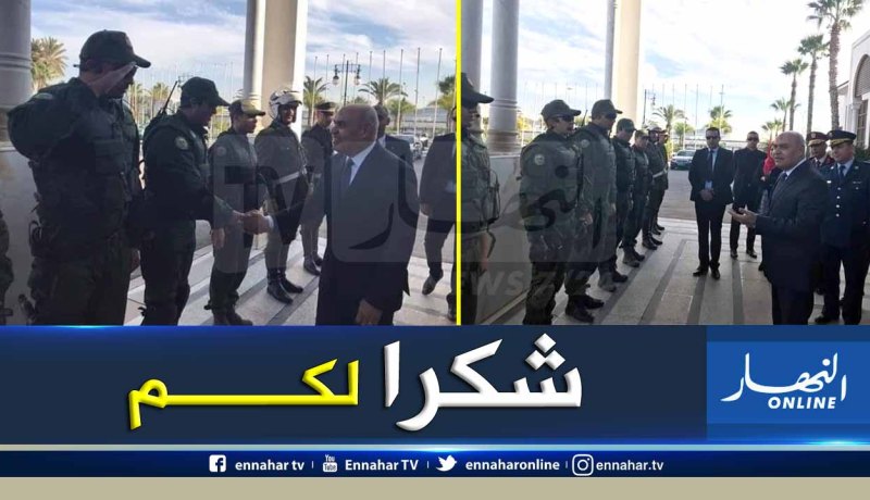 بالصور.. جنرالات الجيش المصري يشكرون “كوماندوس” الدرك الذين تكفلوا بتأمينهم في العزاء