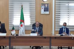 بومزار يجتمع مع ممثلي الغرفة الوطنية للموثقين لدراسة تصفية التركات والتوكيلات الموثقة والتصديق الإلكتروني