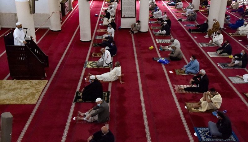 وزارة الصحة تفند إشاعات إلغاء صلاة التراويح في شهر رمضان