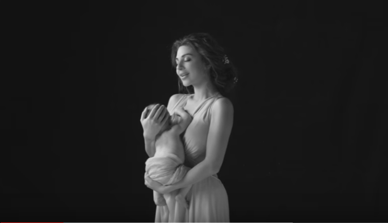 ابن ميريام فارس يظهر في فيديو كليب ويخطف الأنظار