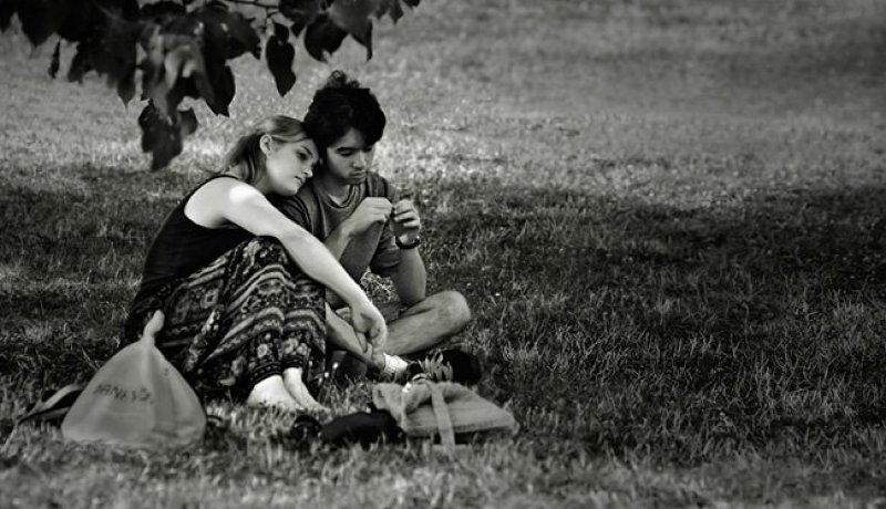 رغم أن حاضري‮ ‬أحلى وأجمل مازلت متعلقة بالماضي‮ ‬الكئيب