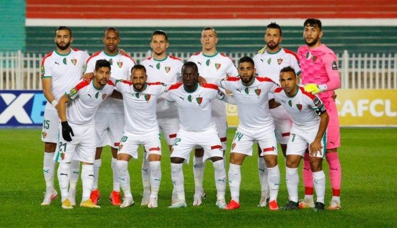 العميد يواصل السقوط وشبيبة القبائل تعود بنقطة ثمينة من عين مليلة