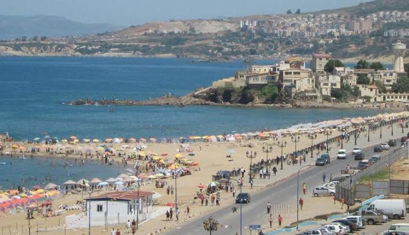 الأنترنت على مستوى شواطئ عين تموشنت