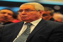 كرسي السينا أهم من قانون المالية