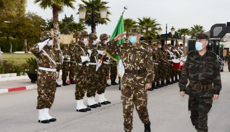 اللواء لعرابة في زيارة عمل وتفتيش إلى الناحية العسكرية الخامسة