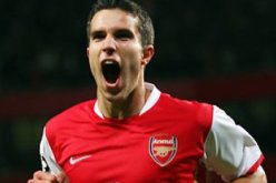 يوفنتوس يسعى جاهدا لضم فان بيرسي