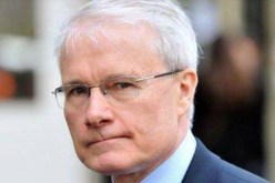 السفير الفرنسي يدعو إلى إنشاء تحالف في المجال الصحي بين الجزائر وفرنسا