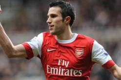 مانشستر يونايتد يكمل صفقة انتقال فان بيرسي