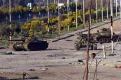القوات النظامية تقتحم حي صلاح الدين في حلب بالدبابات