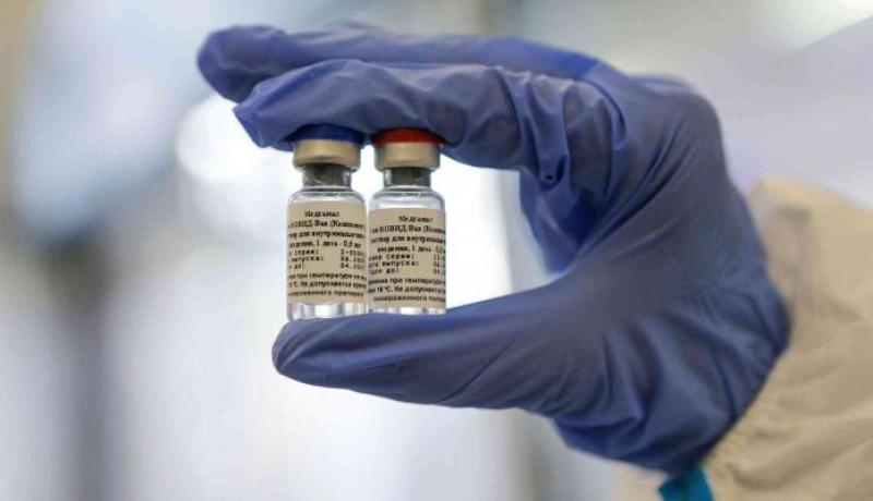 إيران تعتمد لقاح “سبوتنيك V” الروسي ضد كورونا