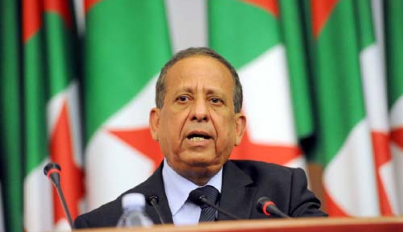 خمري يشرف على تنصيب اللجنة التحضيرية للندوة الوطنية المتعلقة بحماية الشباب