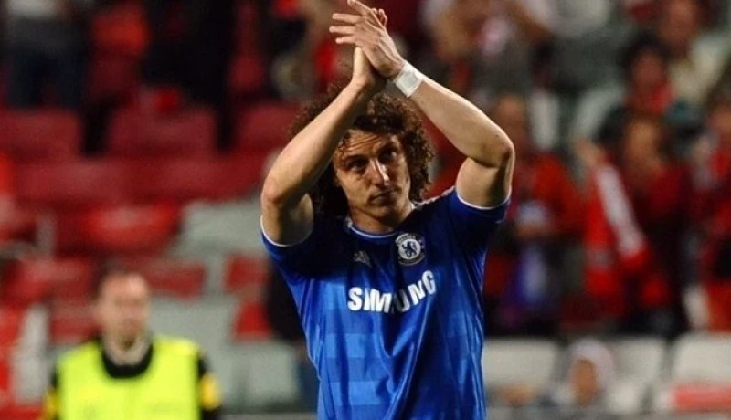 دافيد لويز ضمن تشكيلة البرازيل