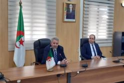 فروخي يتسلم مهامه وزيرا للبريد والمواصلات السلكية واللاسلكية بالنيابة