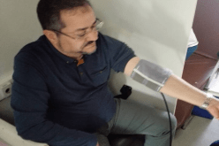 جات الحملة.. مناصرة يتبرّع بالدم
