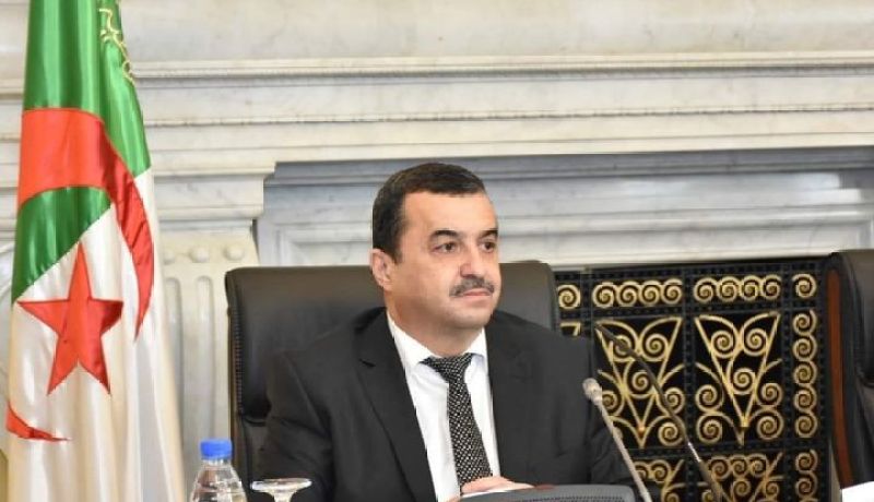 عرقاب في زيارة عمل لولايتي بشار وبني عباس