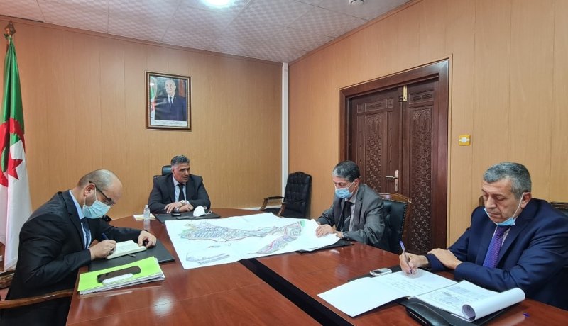 وزير السكن يأمر بتسبيق مواعيد إنتهاء الأشغال بسكنات عدل في مفتاح بالبليدة