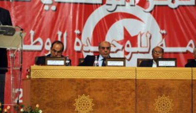 أحزاب تونسية ترفض موعد الانتخابات