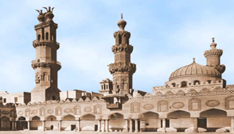 علماء الأزهر يطالبون الكتاتنى بتمثيلهم في اللجنة التأسيسية لوضع الدستور