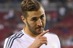 ليفربول يُفكر في ضم بنزيمة الصيف المقبل