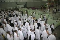 مقتل ثلاثة معتمرين جزائريين في حادث مرور بين المدينة المنورة ومكة المكرمة