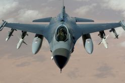 الطيران العراقي يرد على إعدام داعش 3 من طياريه في الحويجة
