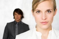 أنا التي‮ ‬يركض ورائي‮ ‬كل النّاس ويتسابقون للحصول علي‬