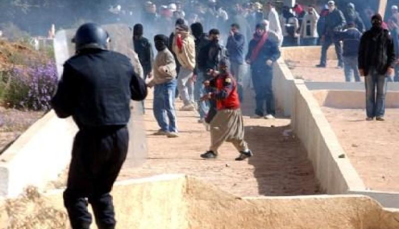 ـ20جريحا في مواجهات جديدة ببريان بينهم شرطي في حال الخطر