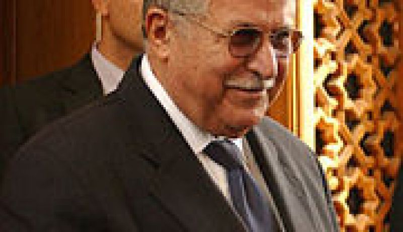 الرئيس العراقي يدخل المستشفى بعد اصابته بطارئ صحي