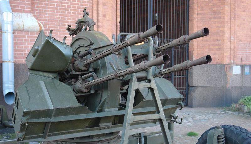 قوات الجيش تسترجع قاذف هاون ومدفعين في الوادي