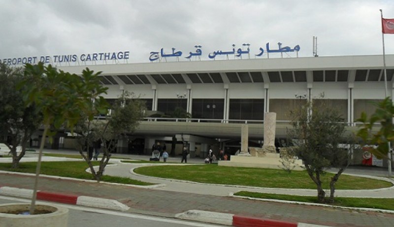 تونس تمدد حظرهبوط شركات الطيران الليبي في مطار قرطاج