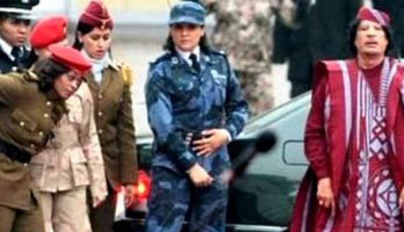 العثور على ليبية تابعة لحرس القذافى مذبوحة داخل شقتها بمصر