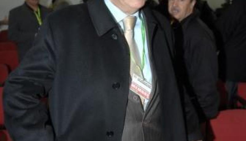 لا تـصـالـح مـع زاهـر دون اعـتـذار رسـمـي ولـن أفـرط فـي دمـاء الـجـزائـريـيـن