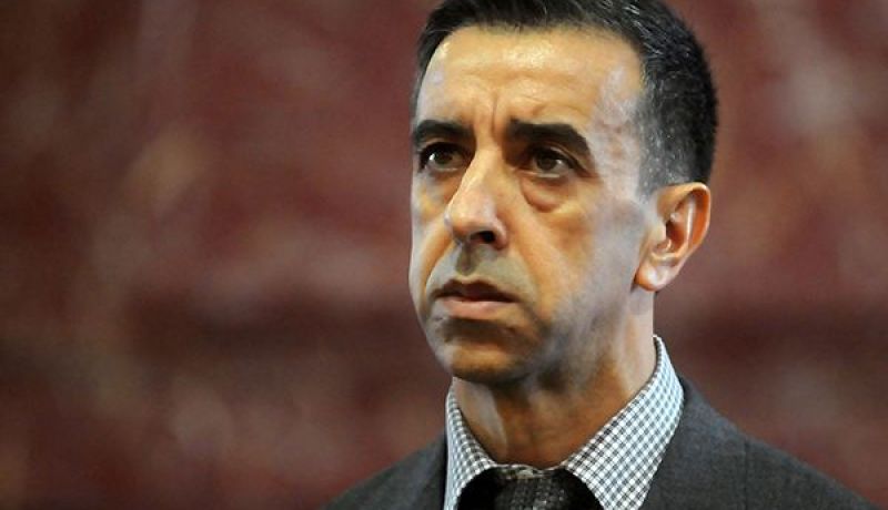 حـدّاد وسياسـة هنا يموت قاسـي