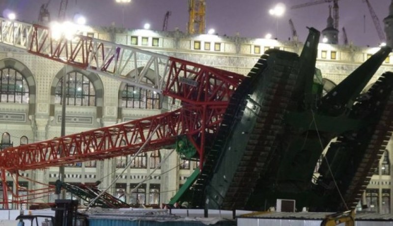 وفاة حاج جزائري ثاني إثر حادثة سقوط الرافعة في الحرم المكي