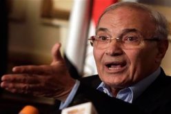 شفيق : لا تخوفونا بشرعية مرسى