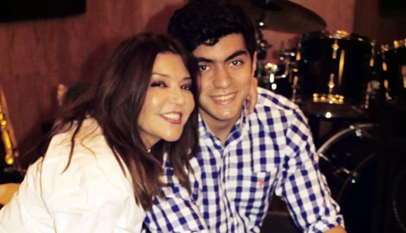 سميرة سعيد تعتزل الغناء بسبب نجلها