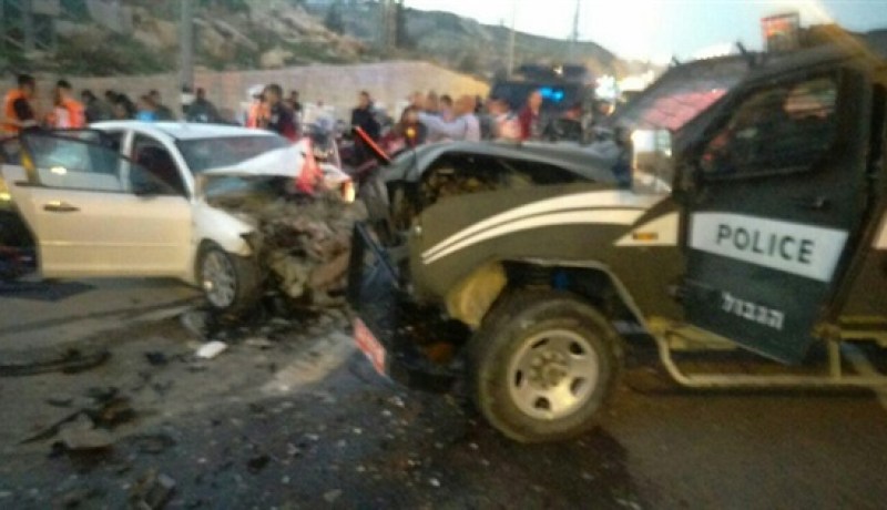 بالصور.. إصابة 3 جنود الاحتلال في حادث تصادم بسيارة فلسطينية
