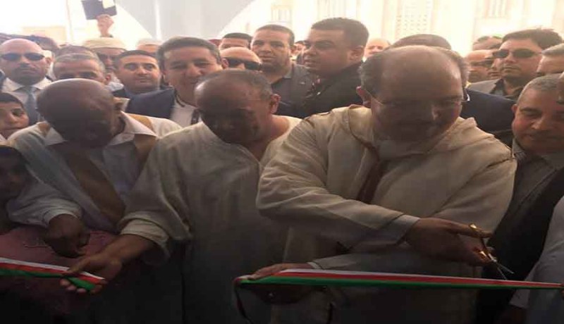 زوخ يُدشّن مسجدا في المدية