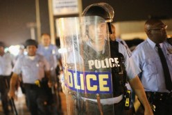 اصابة سبعة شرطيين في مواجهات في بالتيمور اثر جنازة شاب اسود